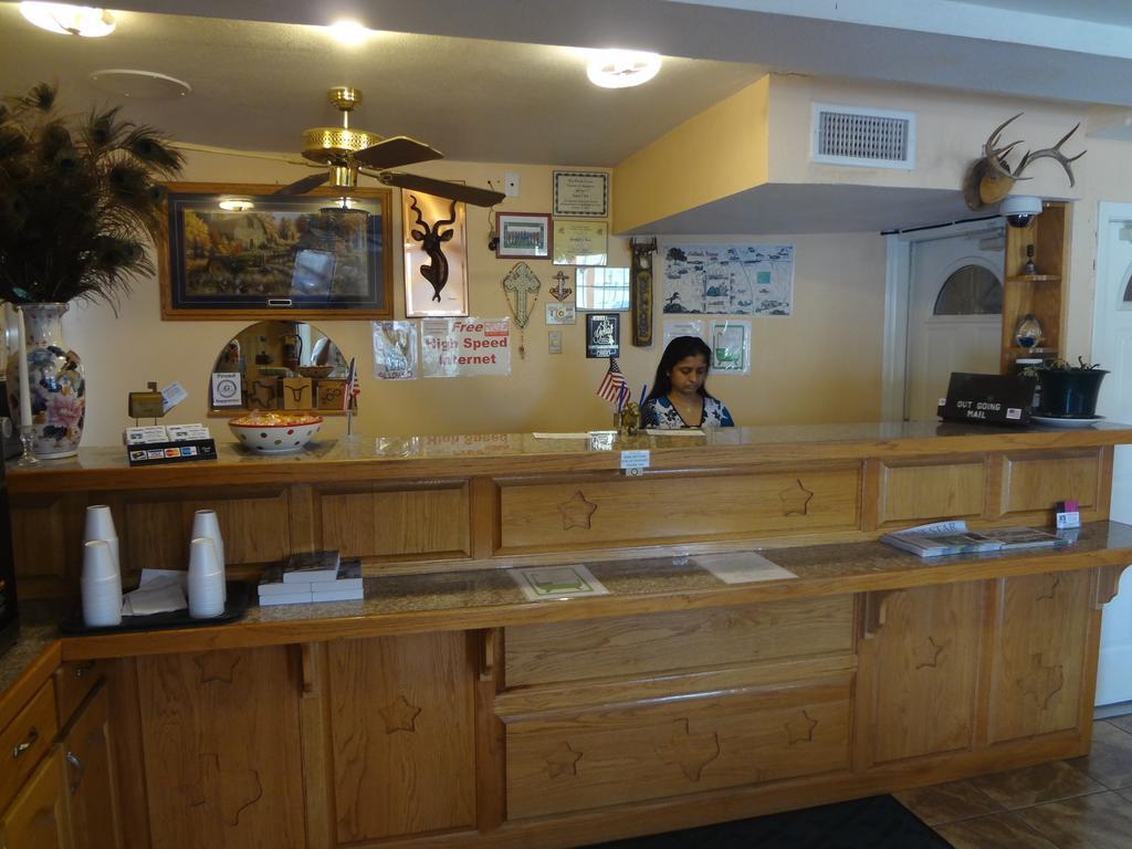 Antlers Inn Goliad 外观 照片