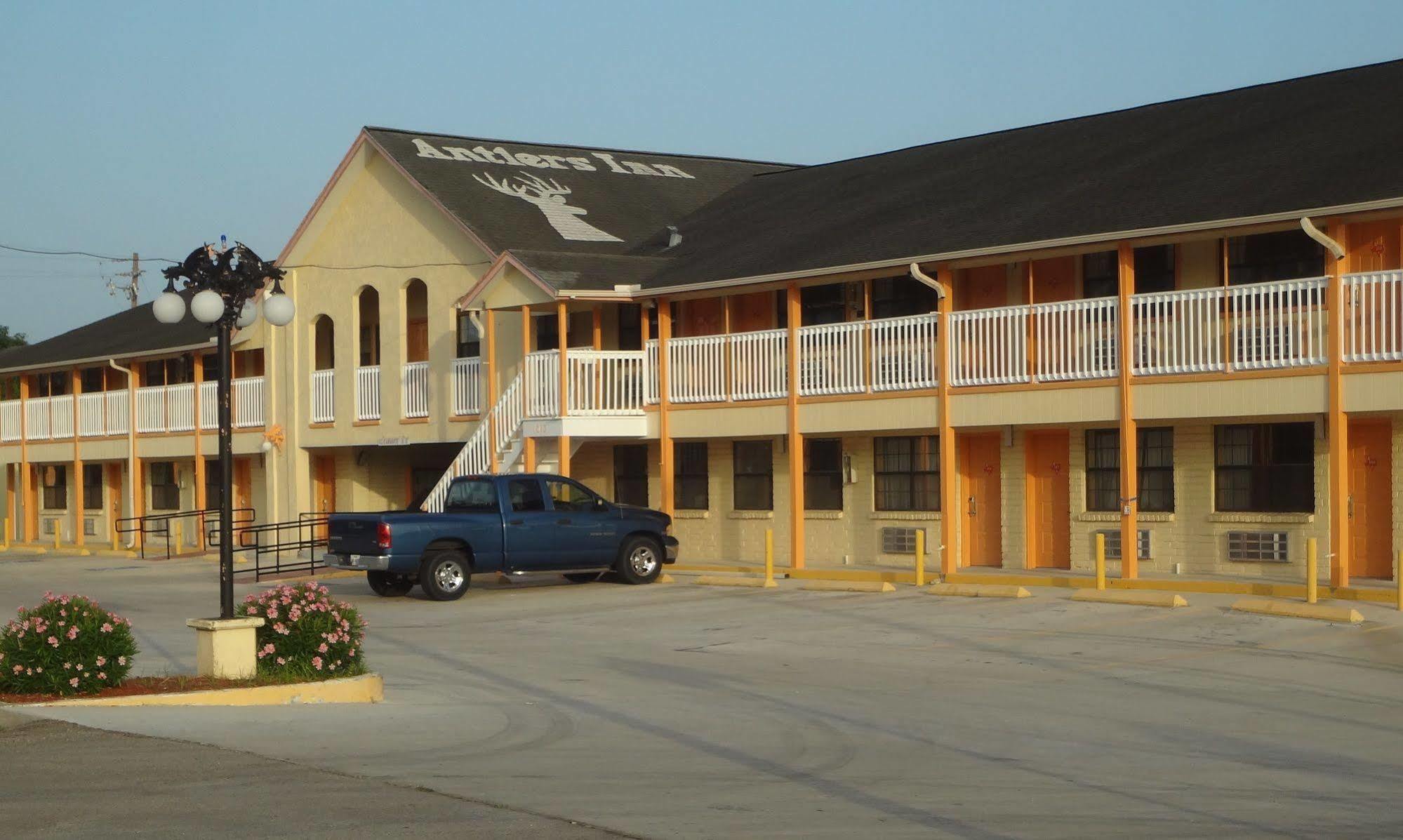 Antlers Inn Goliad 外观 照片